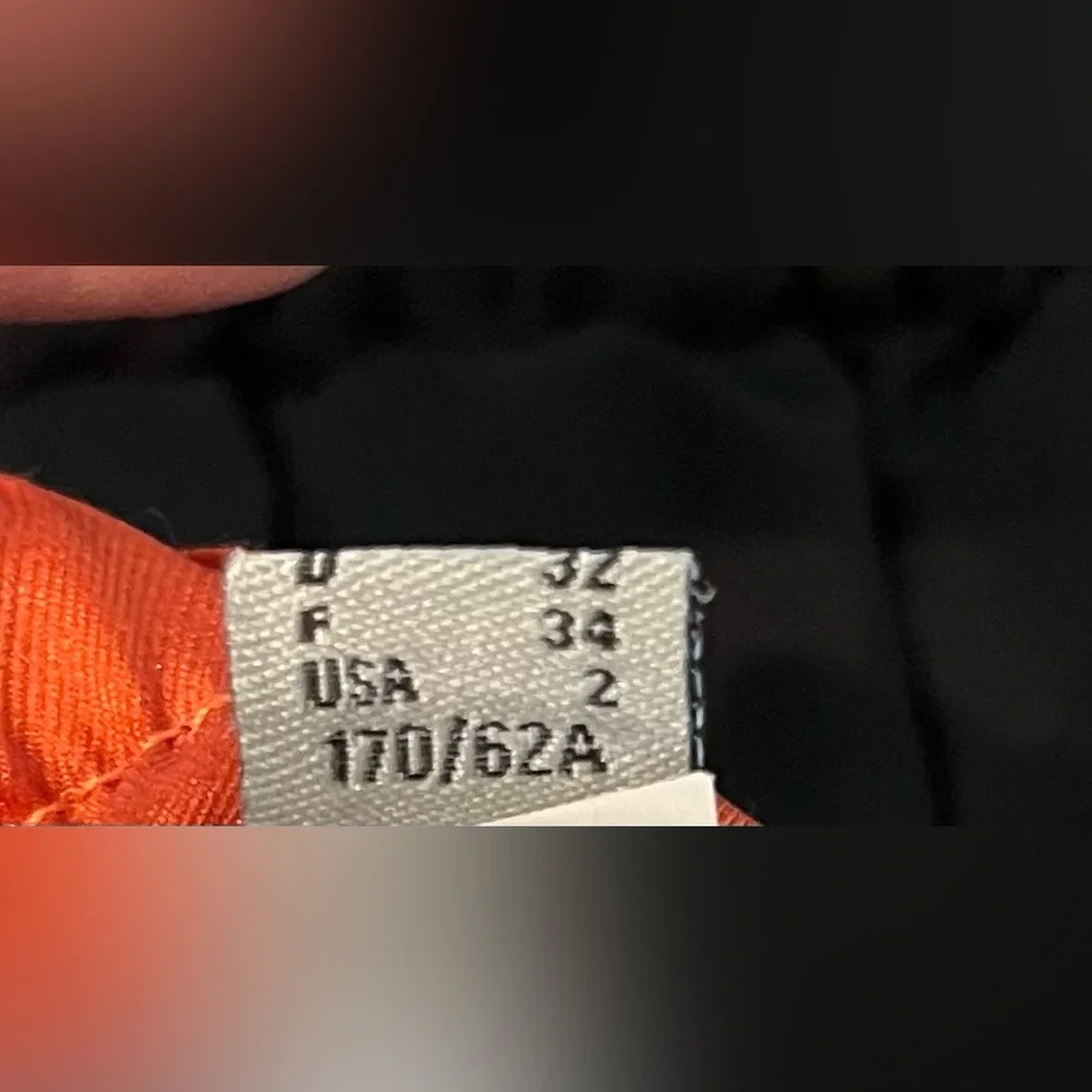 Pinko women’s Bermuda shorts - Picture 5 of 5